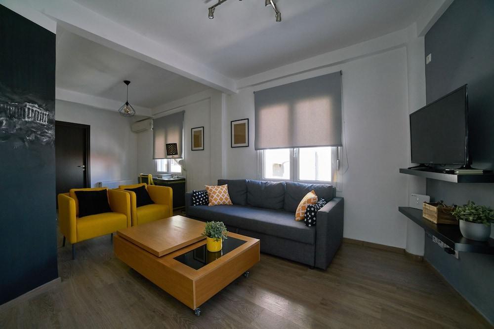 V&V Central & Elegant Apartment Athens Exterior photo